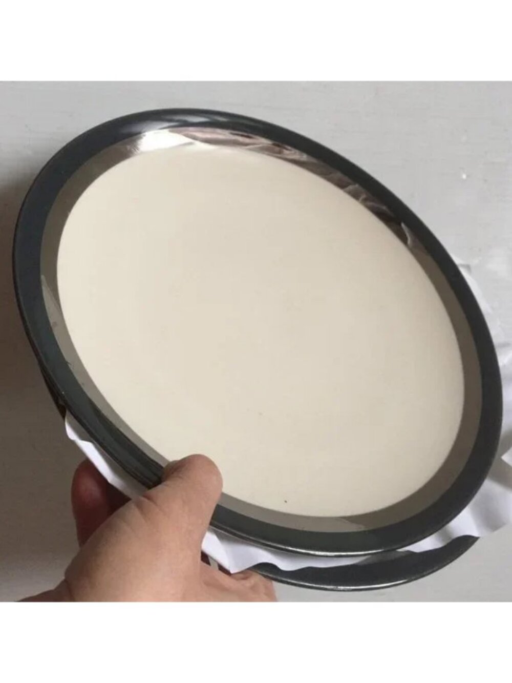 Dinner Plate Contessa  by FLINTRIDGE USA